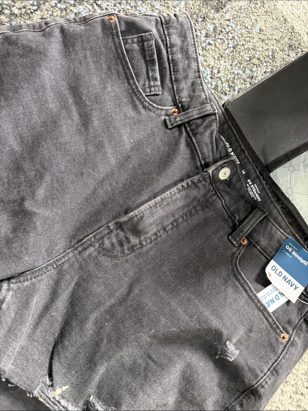 Old Navy womens Washed Black Straight Jeans